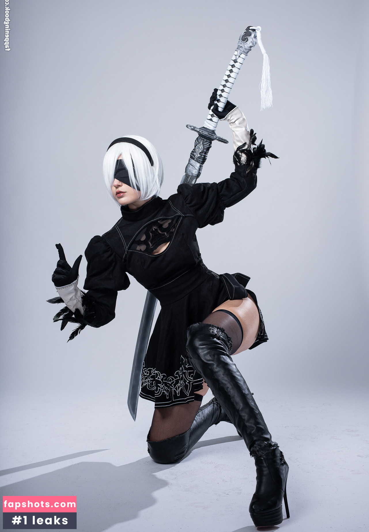 JeanWanWan gallery photo #241