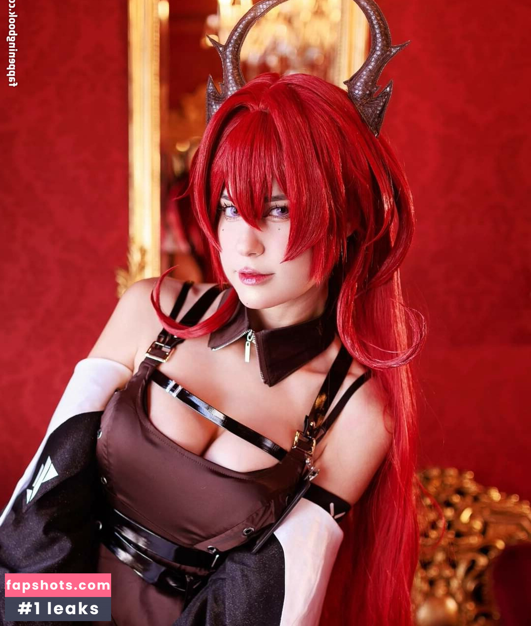 JeanWanWan gallery photo #278