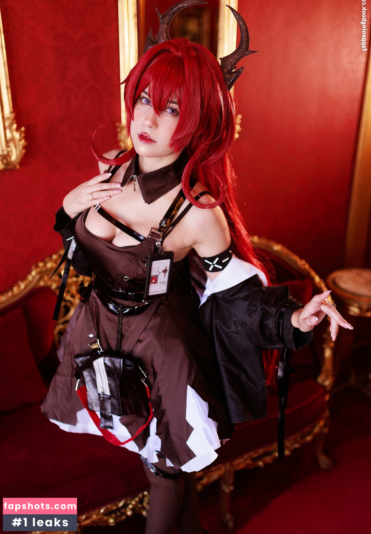 JeanWanWan gallery photo #289