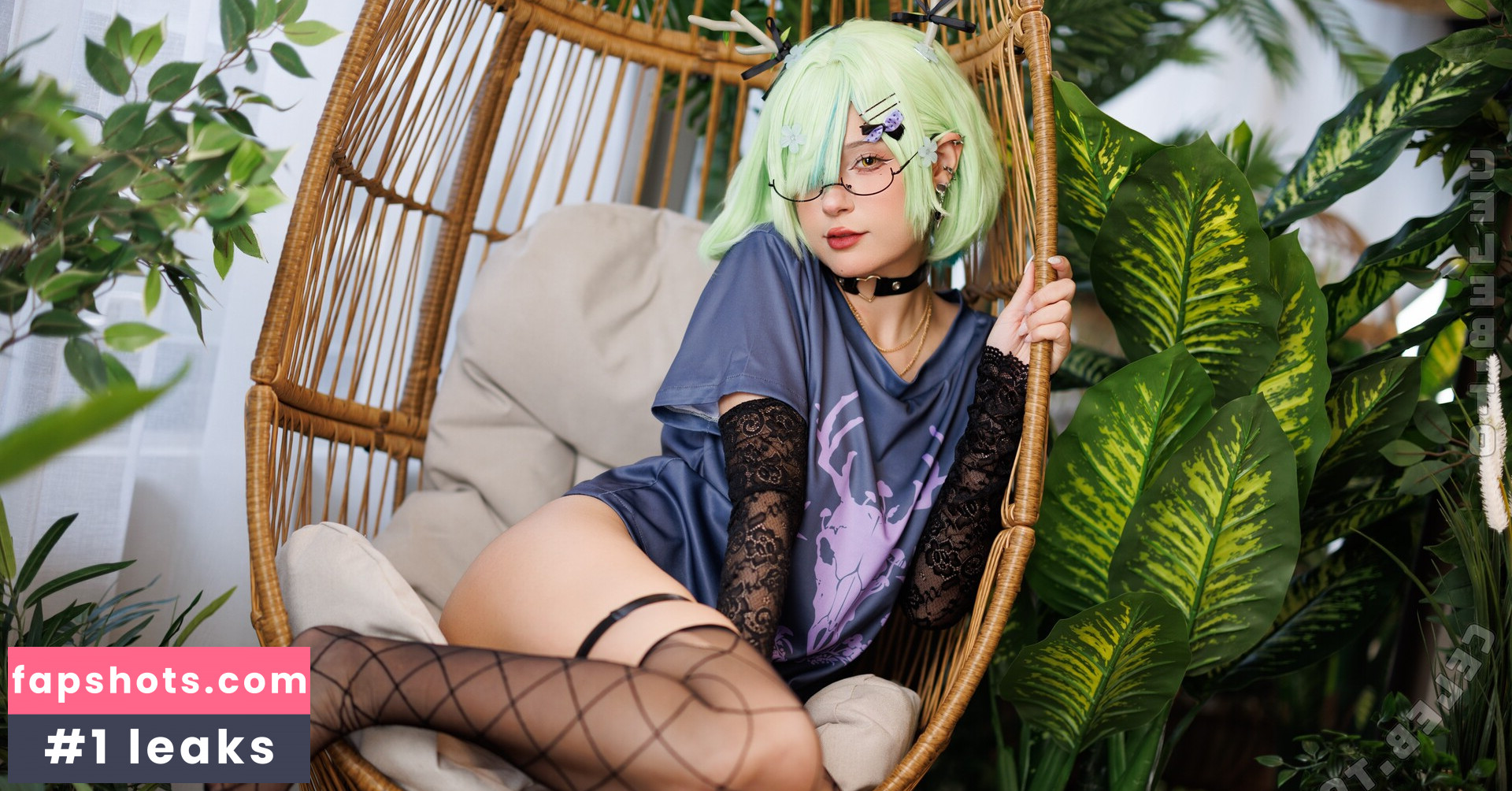 JeanWanWan gallery photo #39