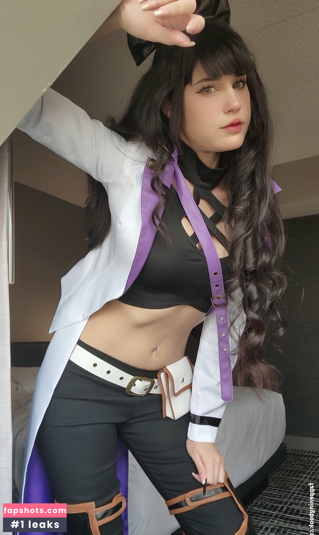 JeanWanWan gallery photo #450