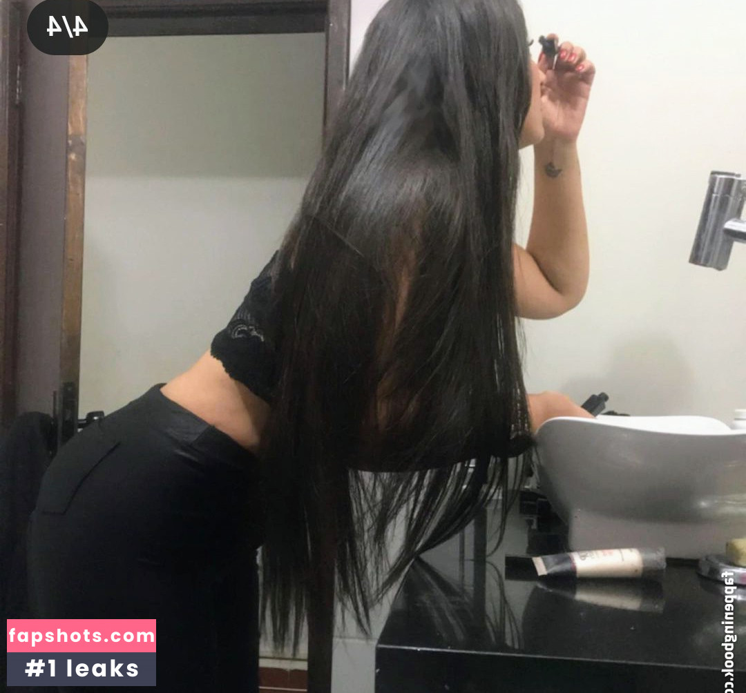 Jee Trindade gallery photo #5