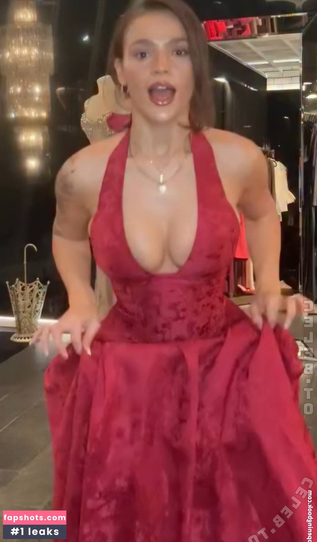 Jeje Lopes gallery photo #2