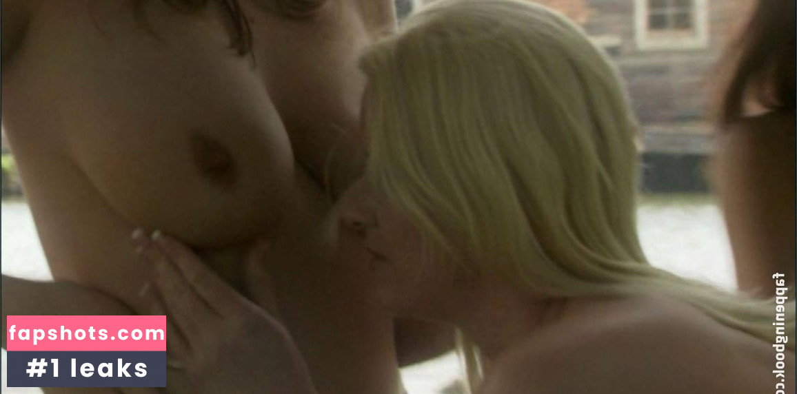 Jelena Jensen gallery photo #392