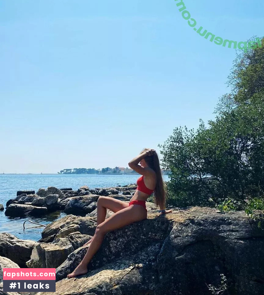 Jellefeline gallery photo #44