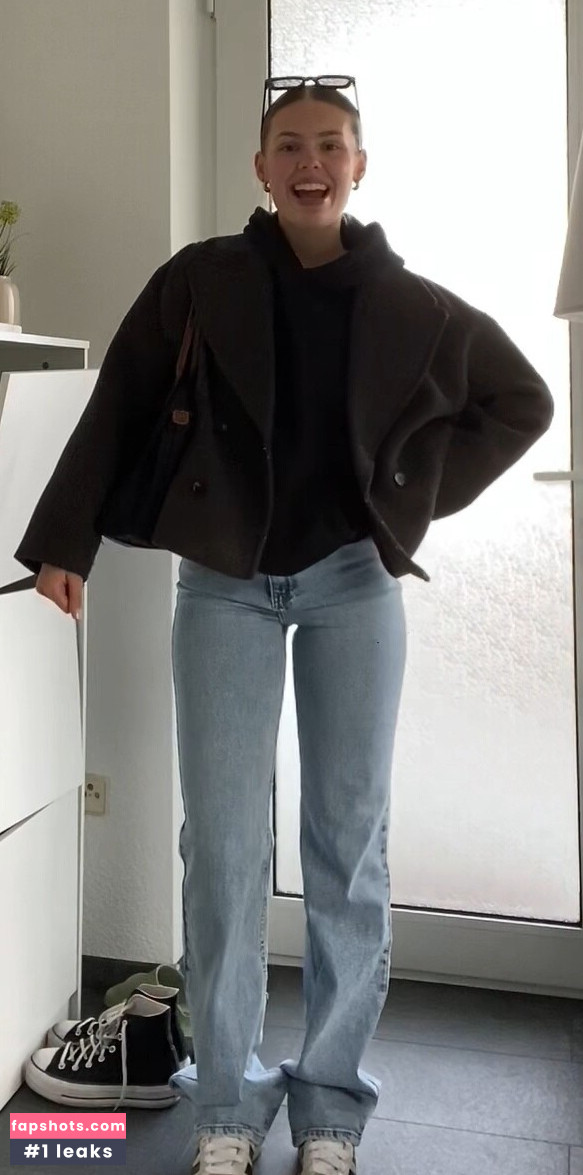 Jellefeline gallery photo #47