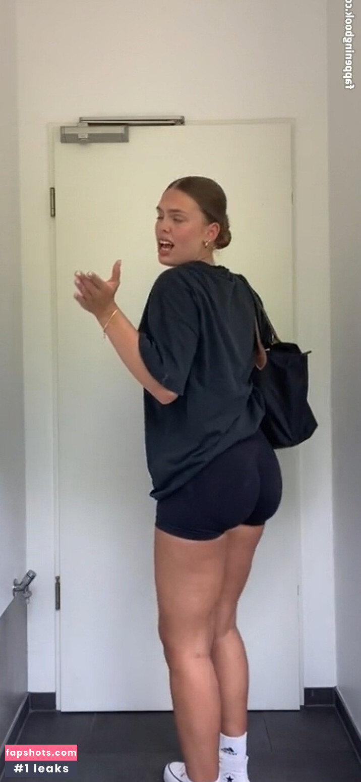 Jellefeline gallery photo #58