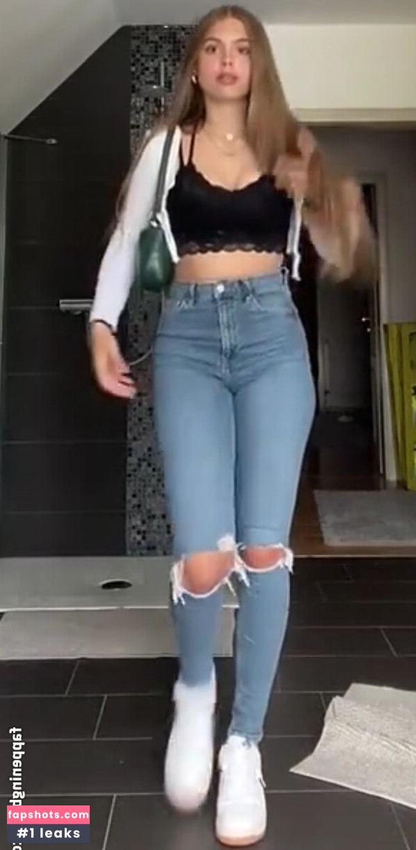 Jellefeline gallery photo #81