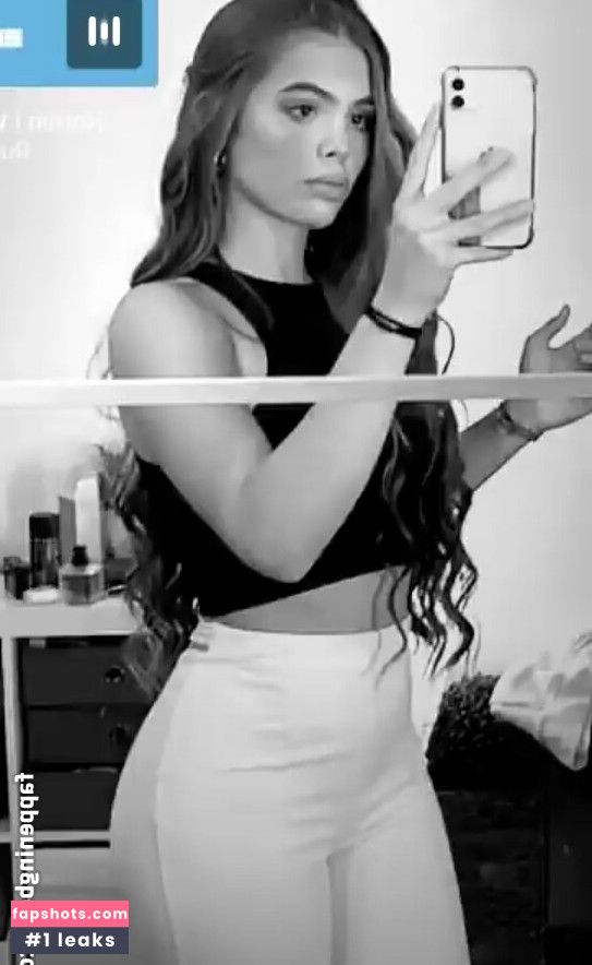 Jellefeline gallery photo #88