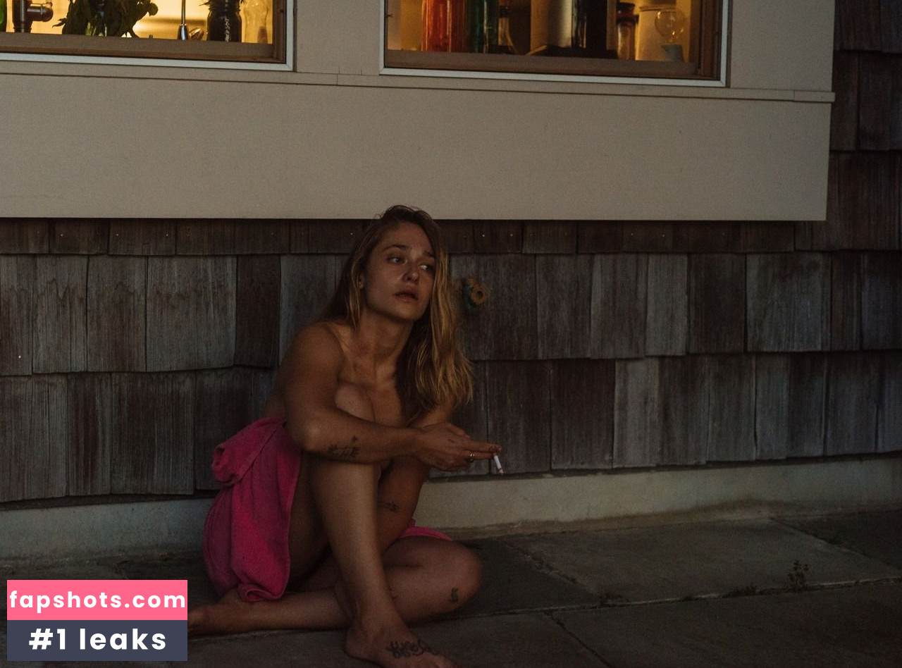 Jemima Kirke gallery photo #58