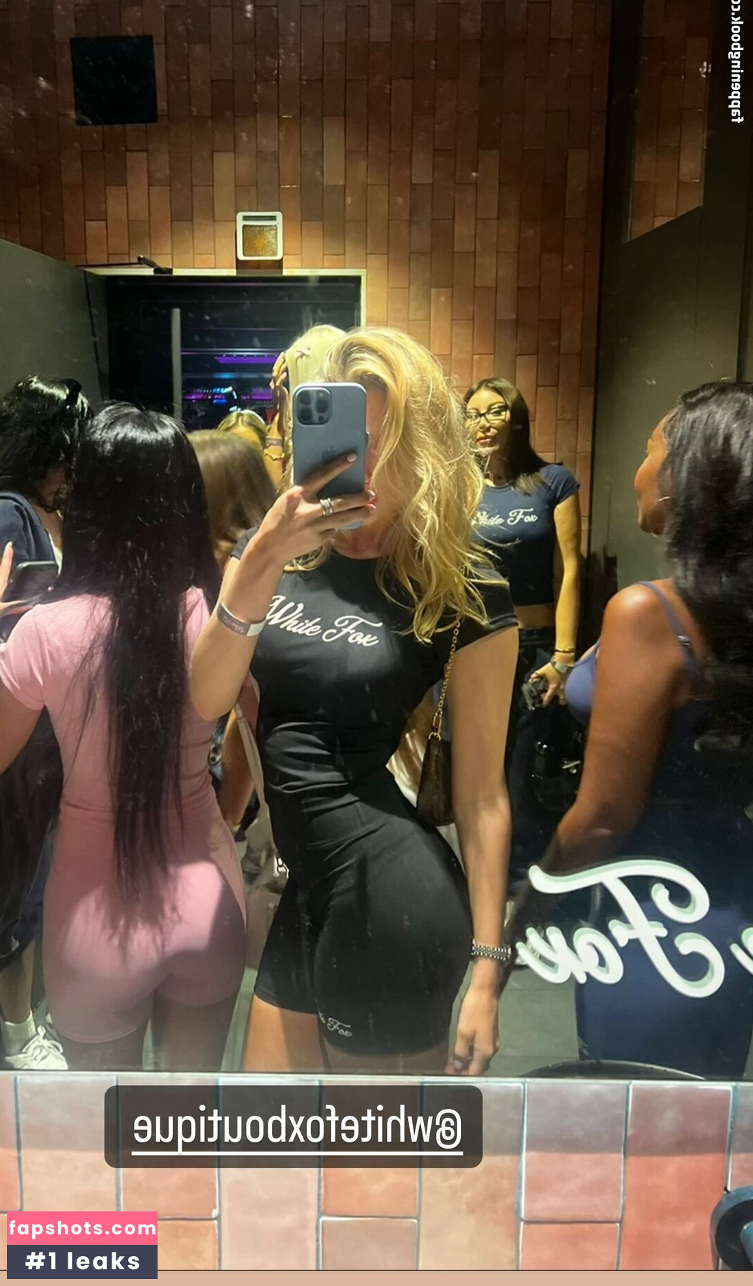 Jemima Robinson gallery photo #64