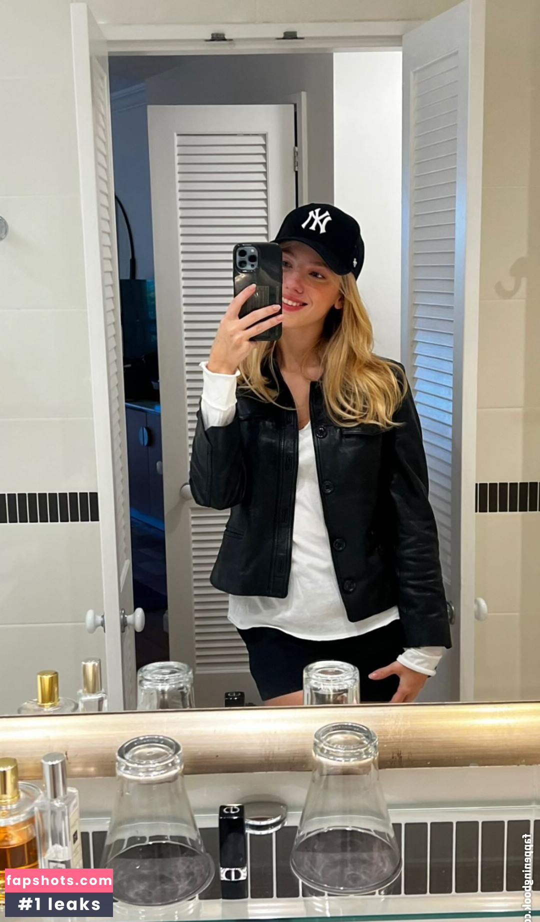 Jemima Robinson gallery photo #67