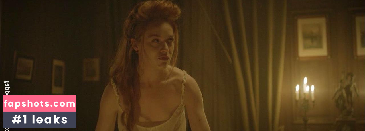 Jemima West gallery photo #21