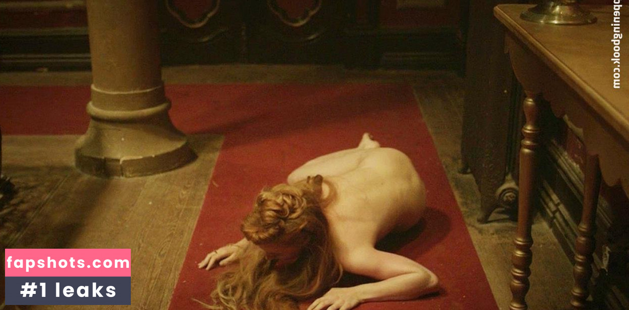 Jemima West gallery photo #24