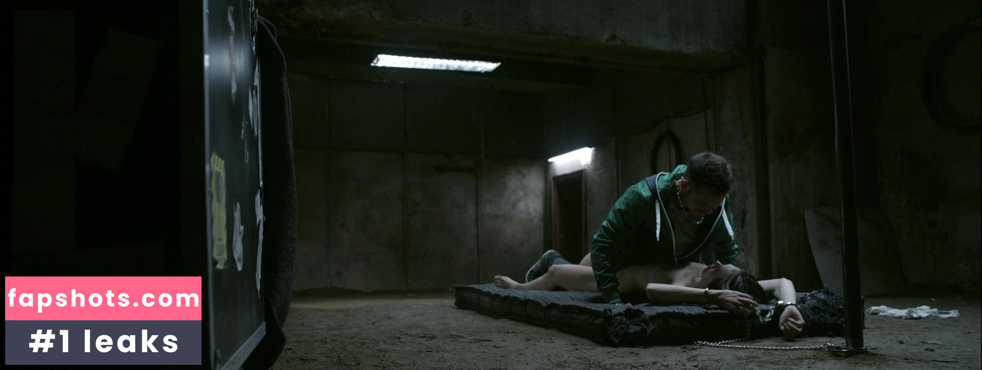 Jemma Dallender gallery photo #12