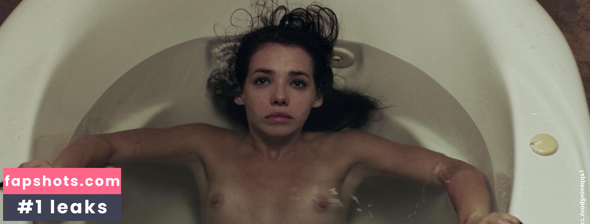 Jemma Dallender gallery photo #19