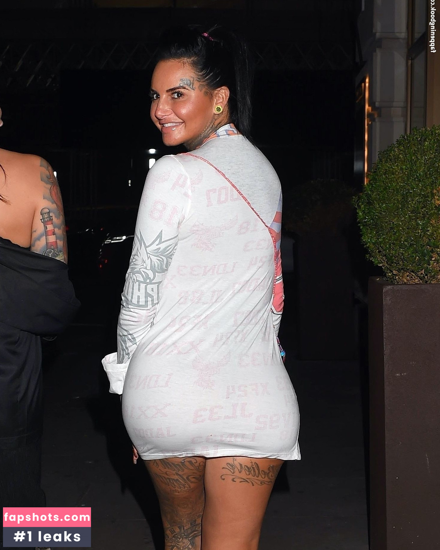 Jemma Lucy gallery photo #47