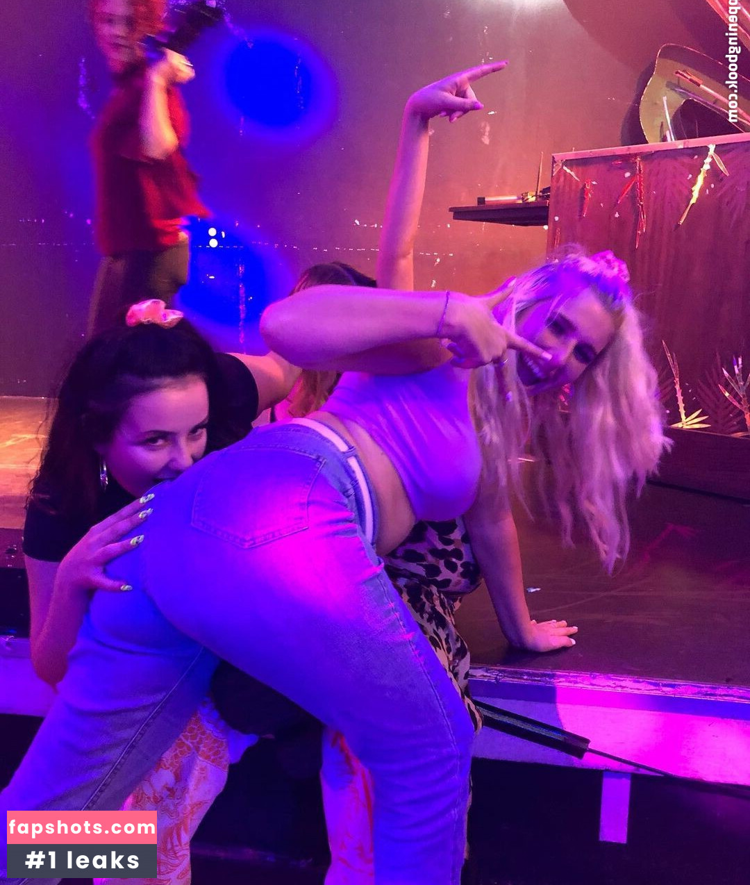 Jemma McCarthy Nude Leaks OnlyFans Photos #8 - LeakJerk