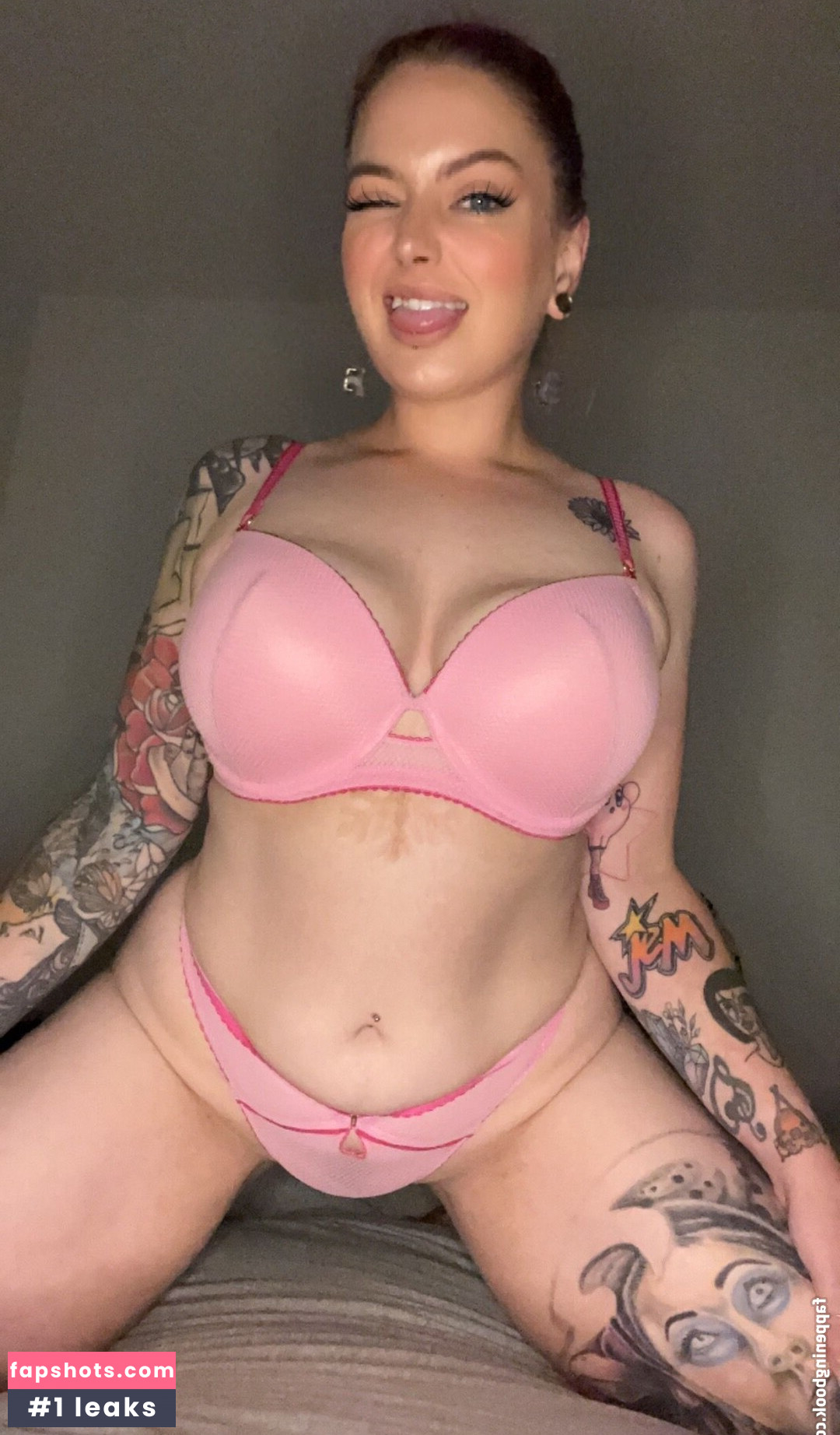 jemthewrestler nude babe gallery