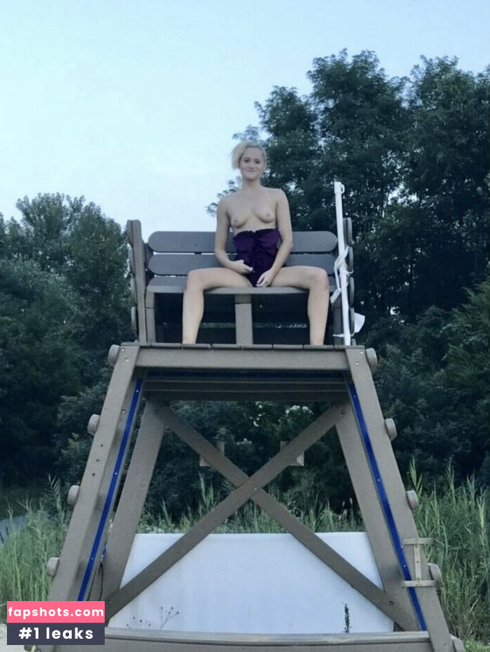 Jen Cardinal gallery photo #38