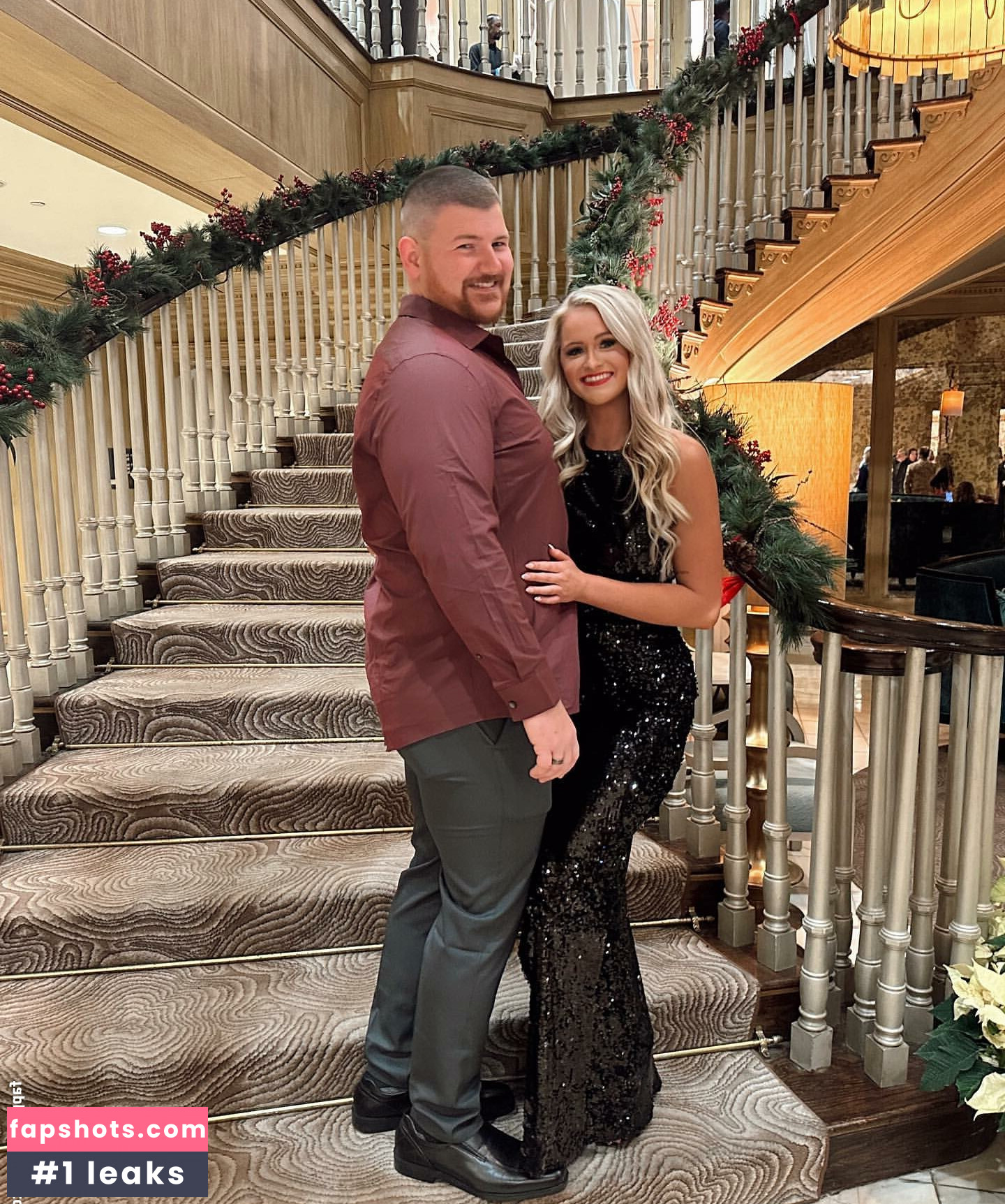 Jen Cardinal gallery photo #47