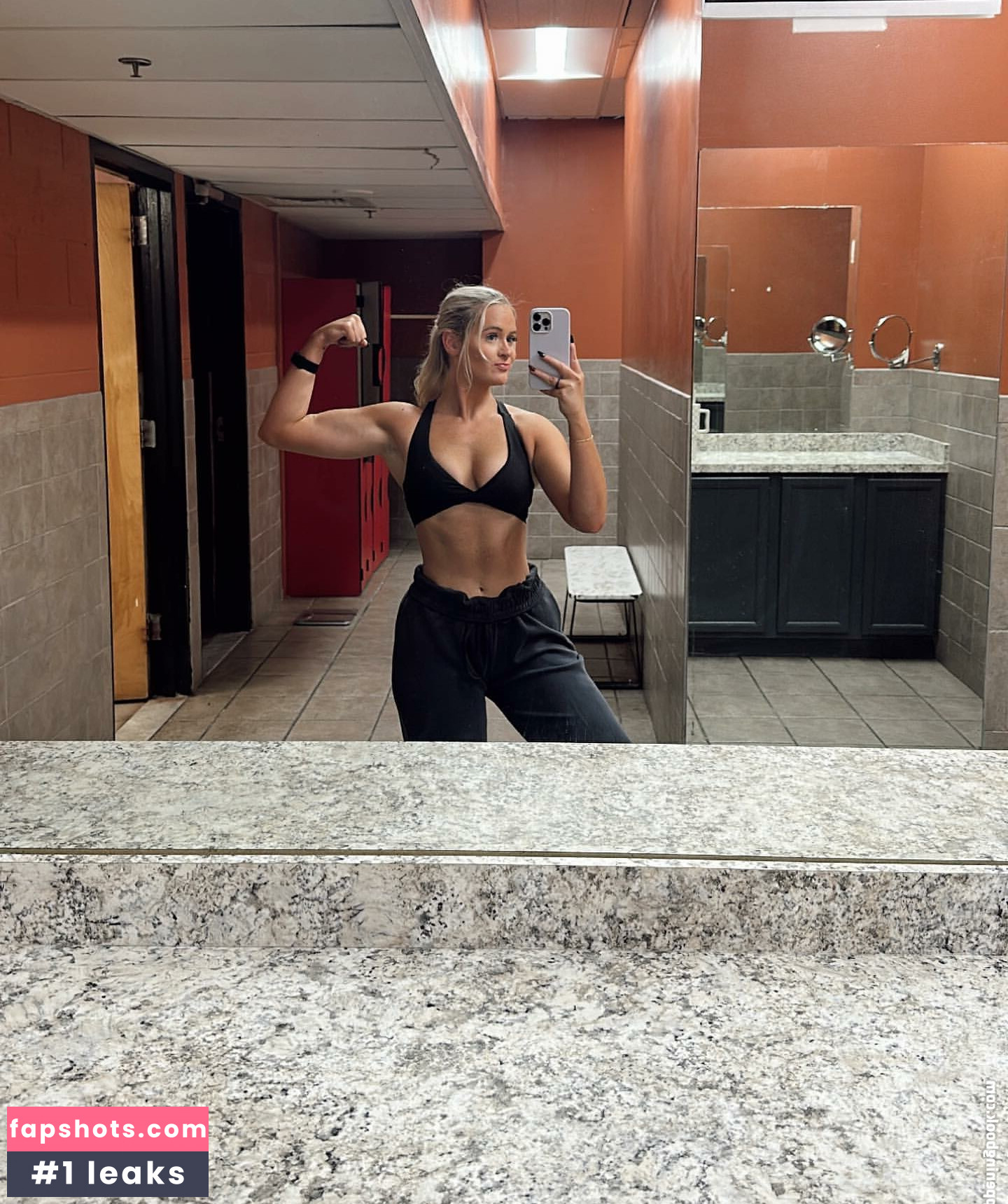 Jen Cardinal gallery photo #57