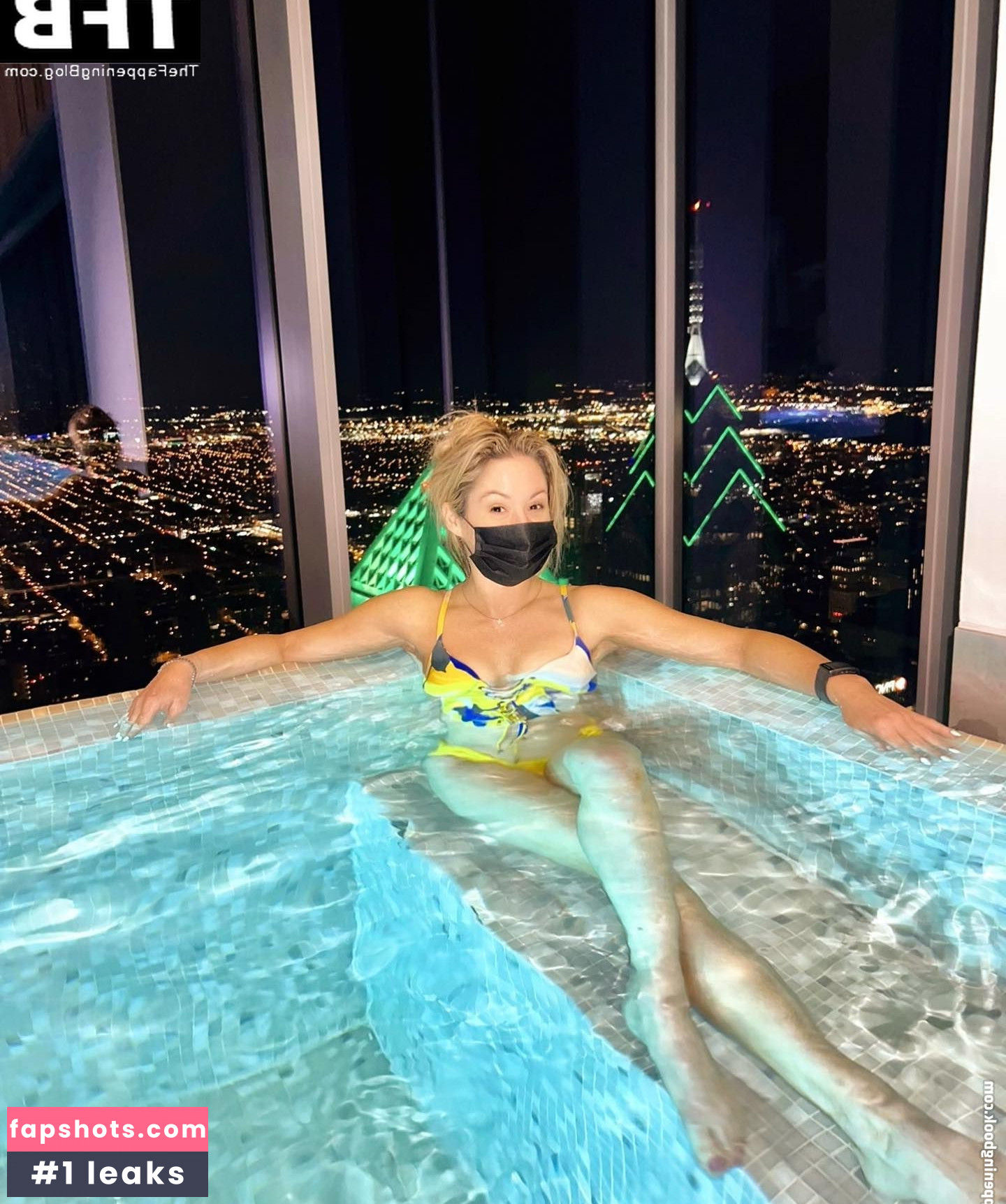 Jen Hale gallery photo #4