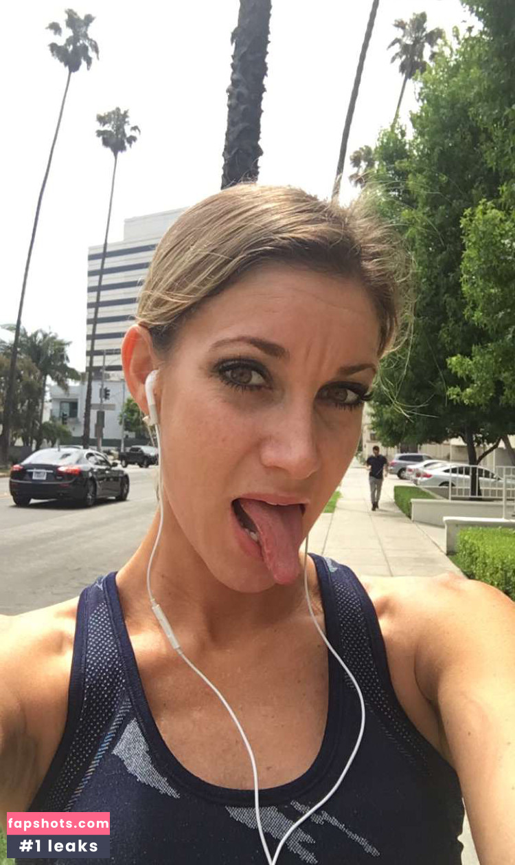 Jen Smith gallery photo #29