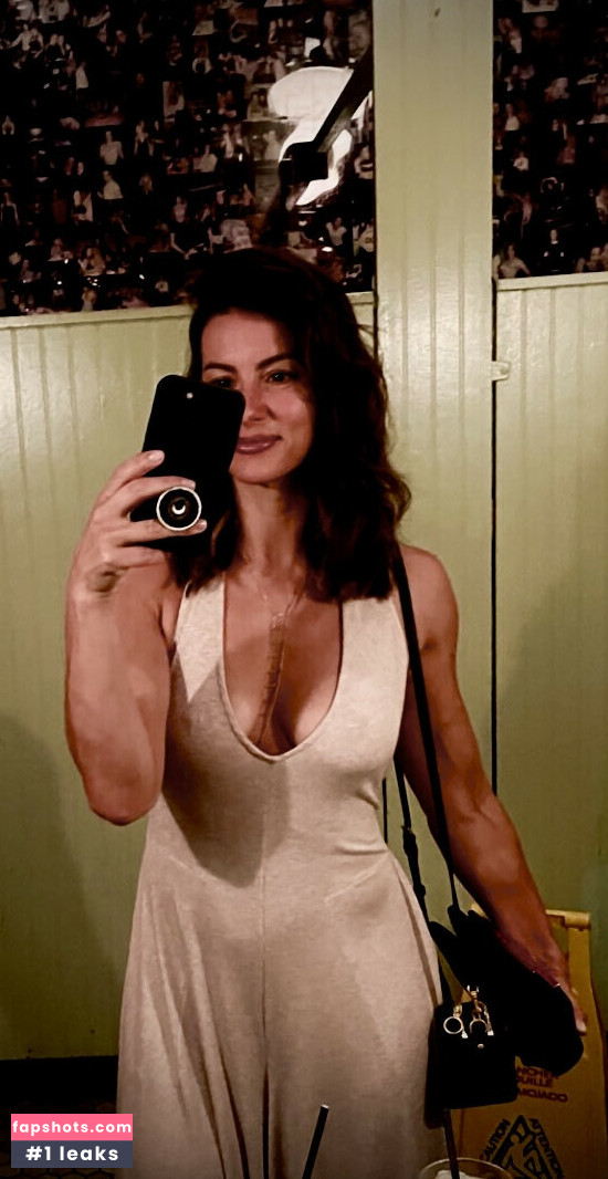 Jen Widerstrom gallery photo #21