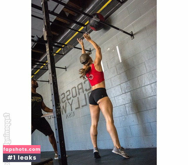 Jen Widerstrom gallery photo #4