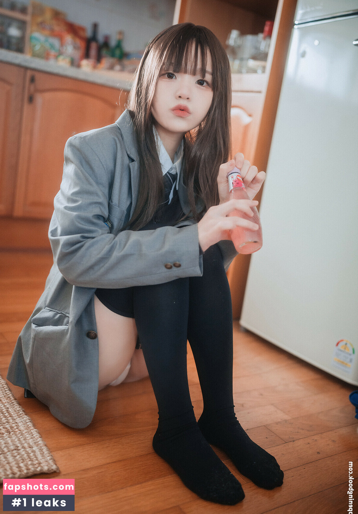 jen2jen2 gallery photo #8