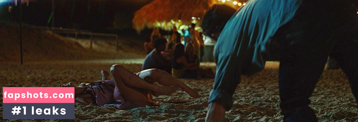 Jena Malone gallery photo #44