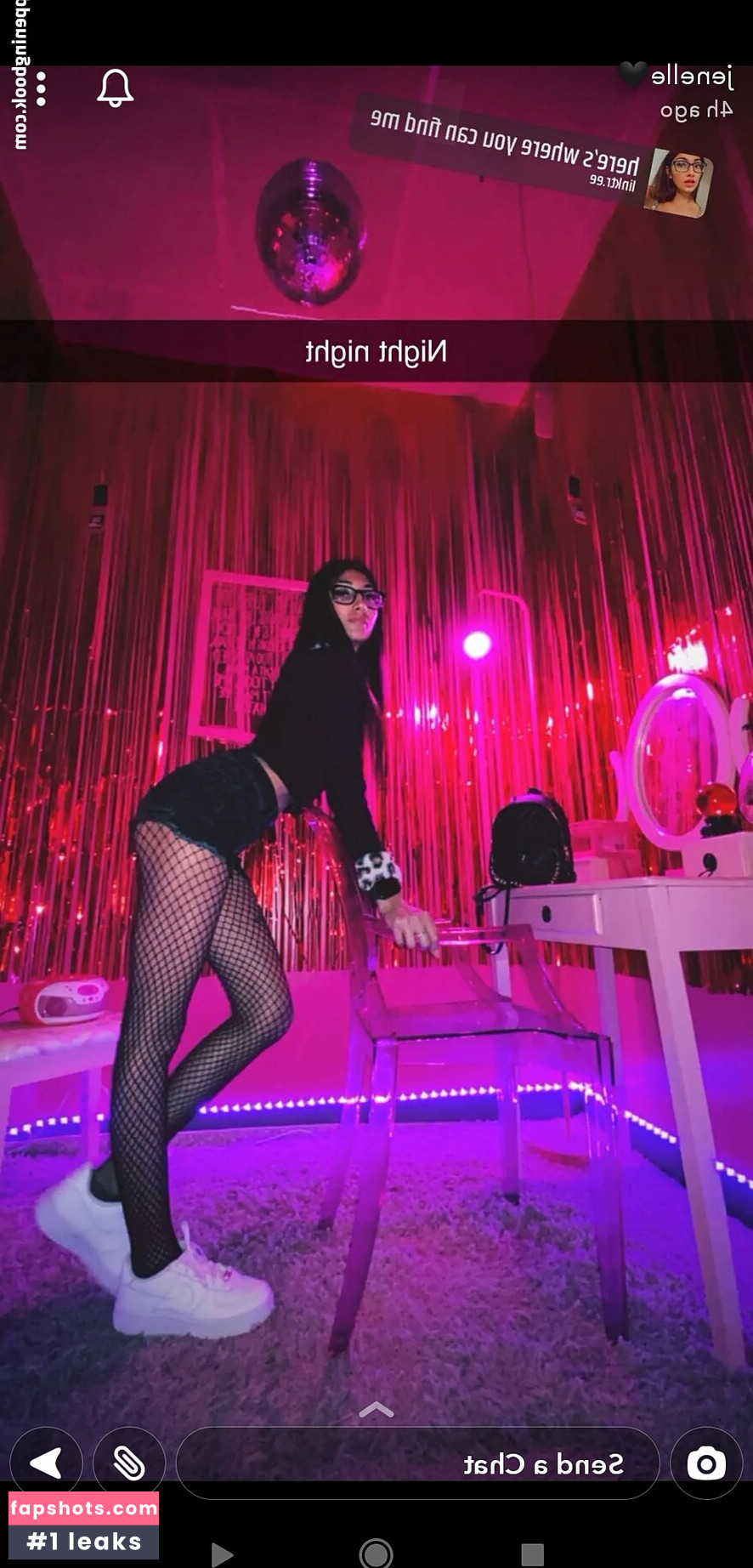 Jenelle Mathew gallery photo #23