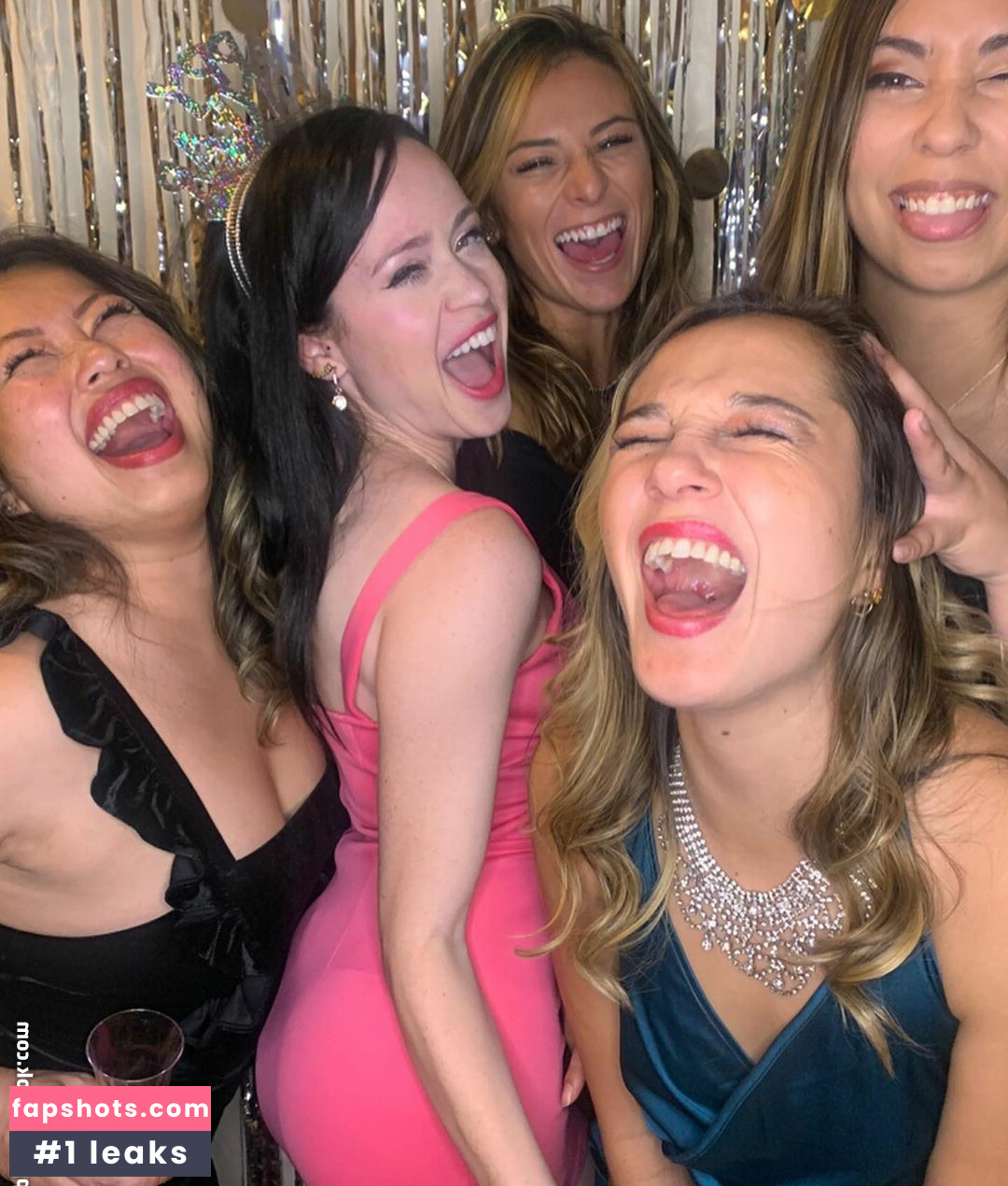 jenhearts247 gallery photo #28