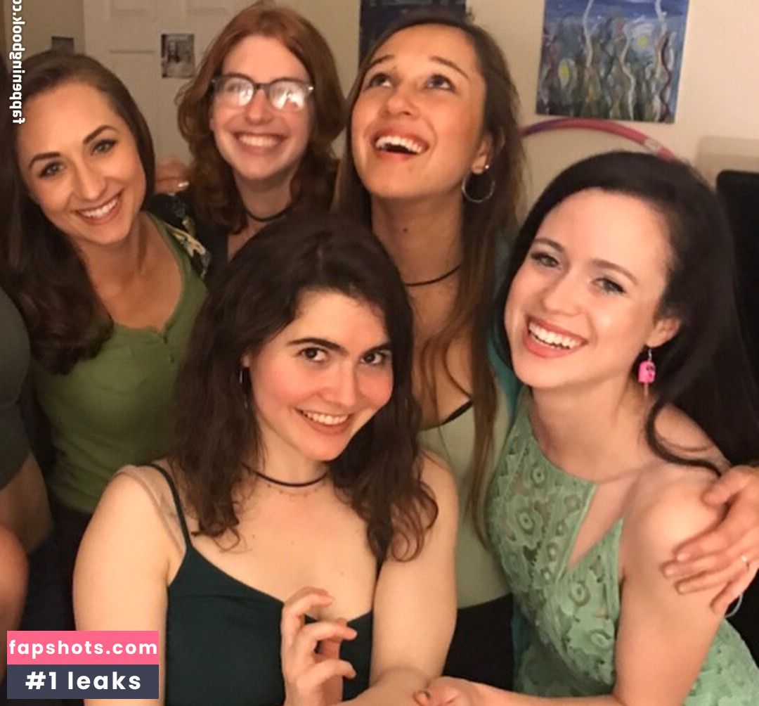 jenhearts247 gallery photo #47