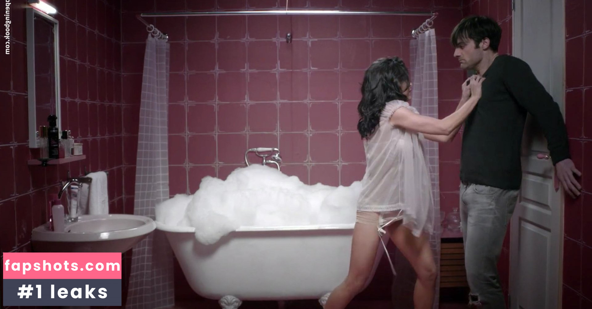 Jenifer Bartoli gallery photo #41