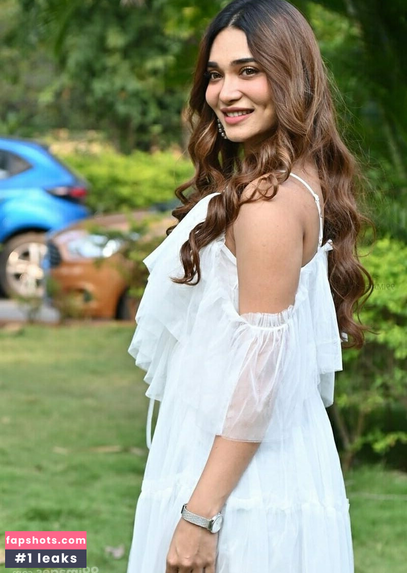 Jenifer Emmanuel Nahé úniky fotek pouze od fanoušků #23 - Fapshots