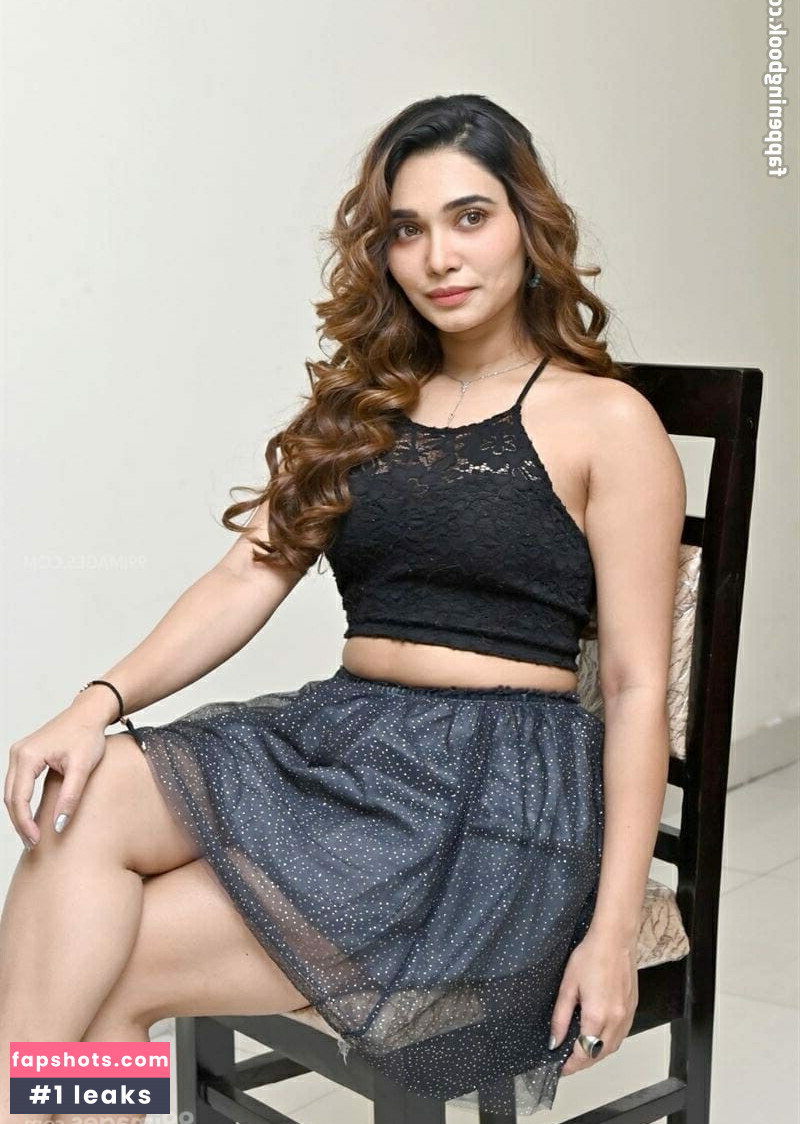 Jenifer Emmanuel Nahé úniky fotek pouze od fanoušků #46 - Fapshots