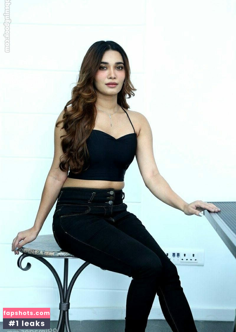 Jenifer Emmanuel Nahé úniky fotek pouze od fanoušků #9 - Fapshots