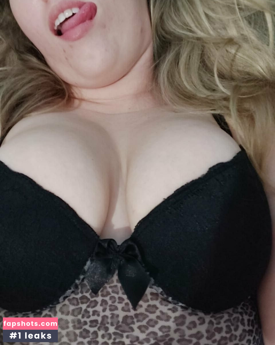 jenifershimada gallery photo #8