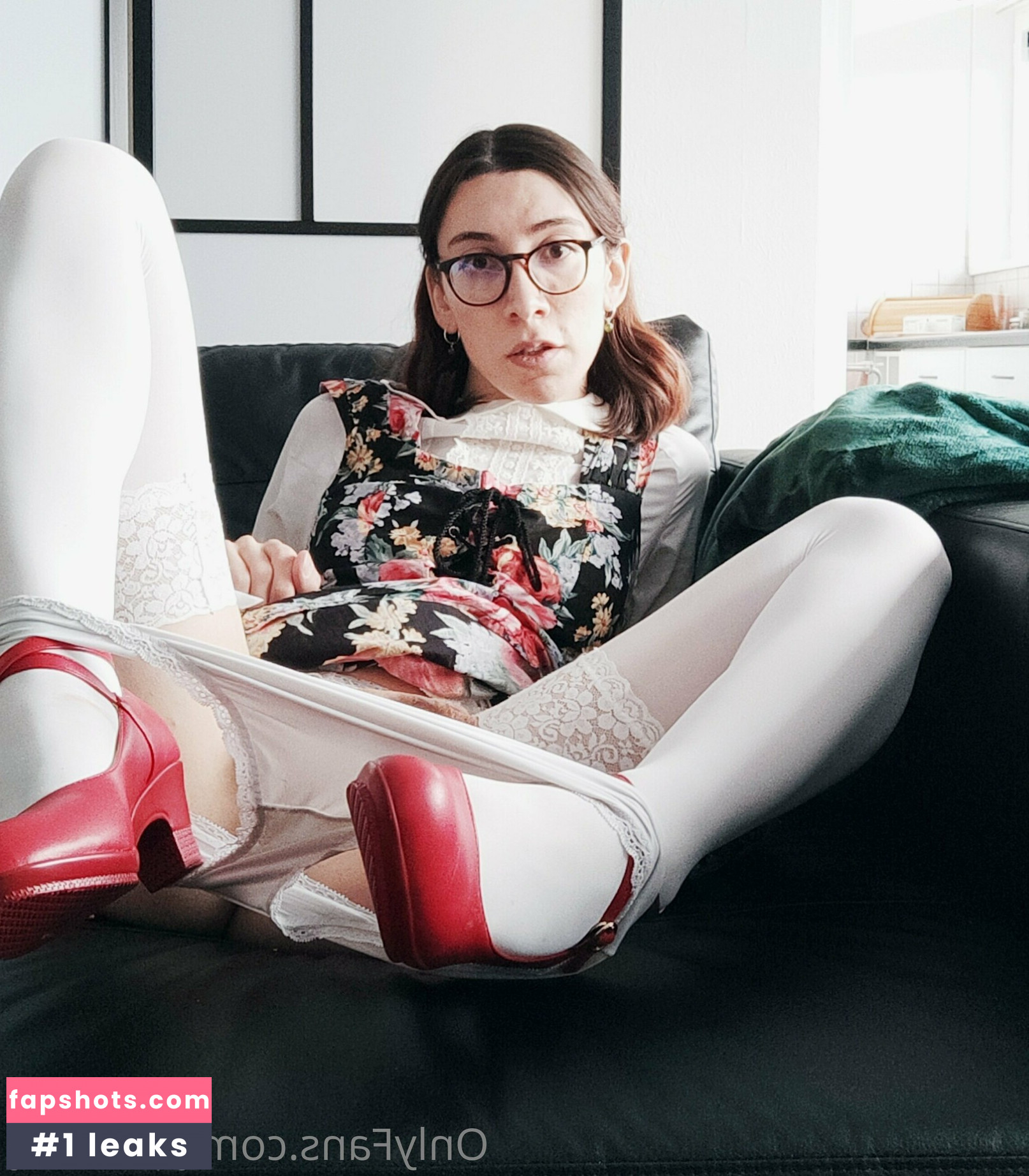 jenissenj Nahé úniky fotek pouze od fanoušků #11 - Fapshots