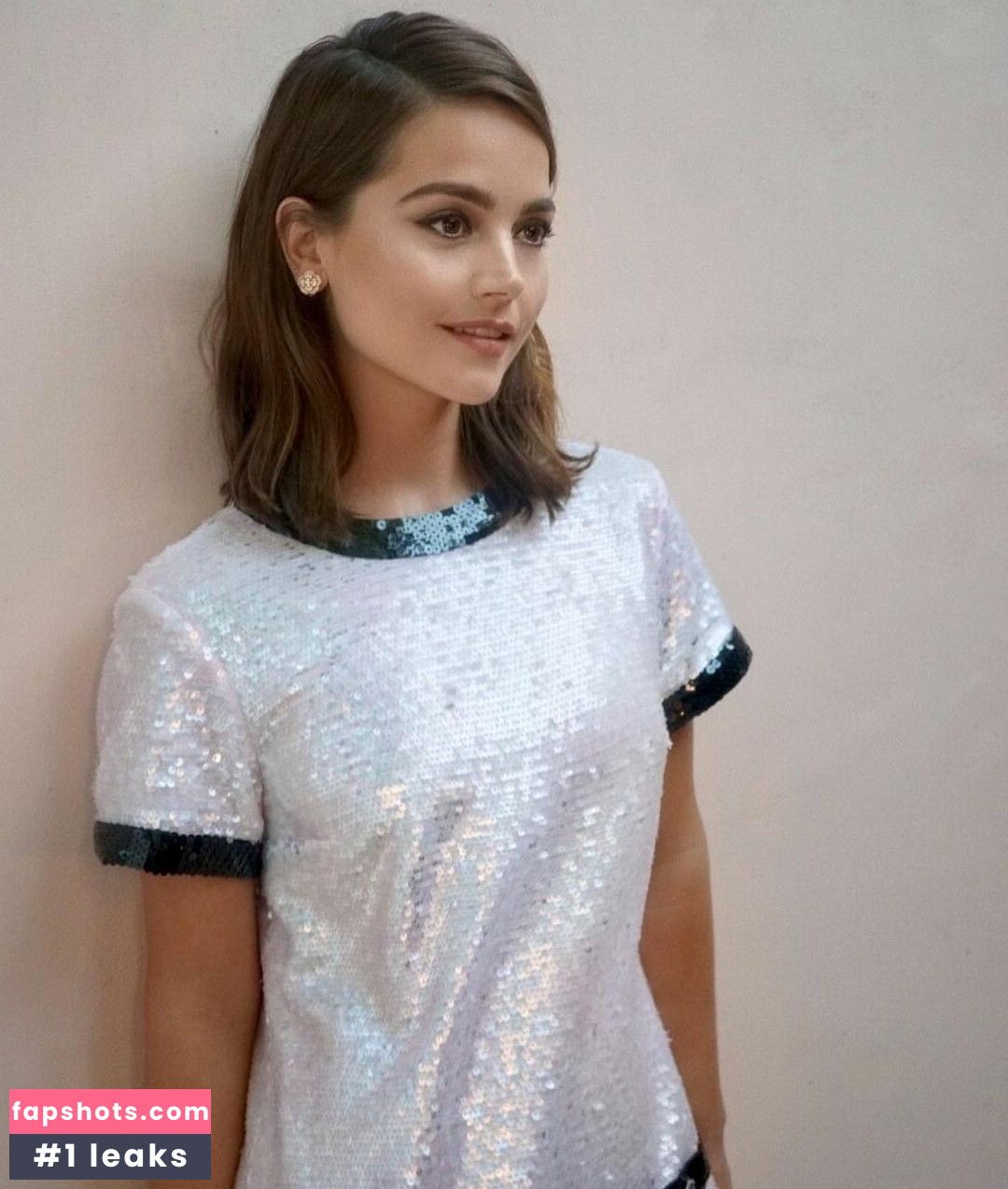 Jenna Coleman gallery photo #110