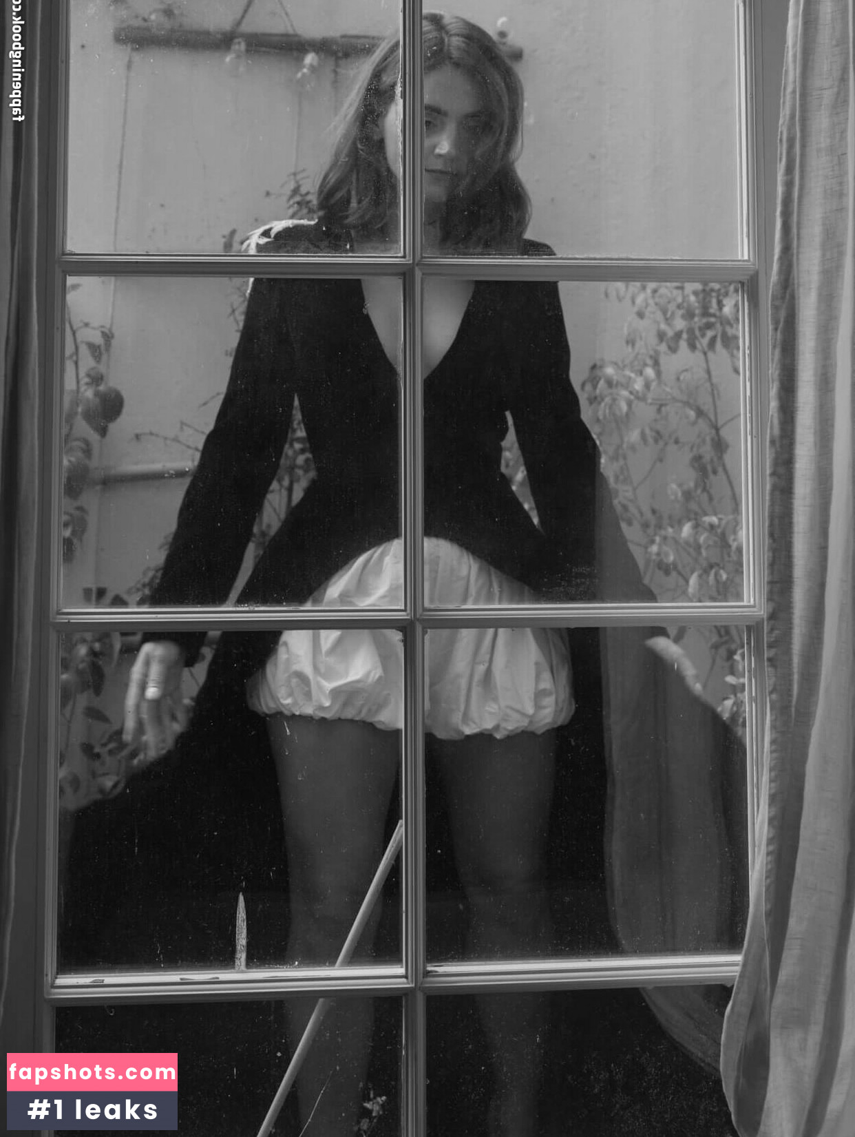 Jenna Coleman gallery photo #18