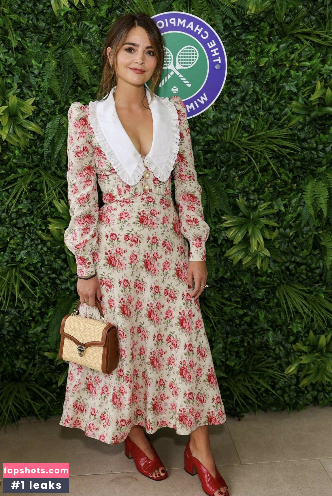 Jenna Coleman gallery photo #73