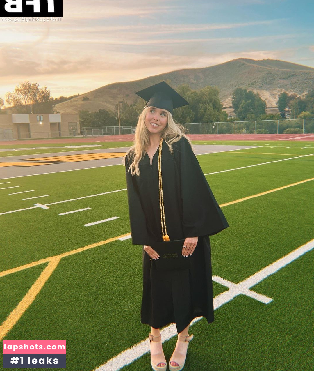 Jenna Davis gallery photo #56