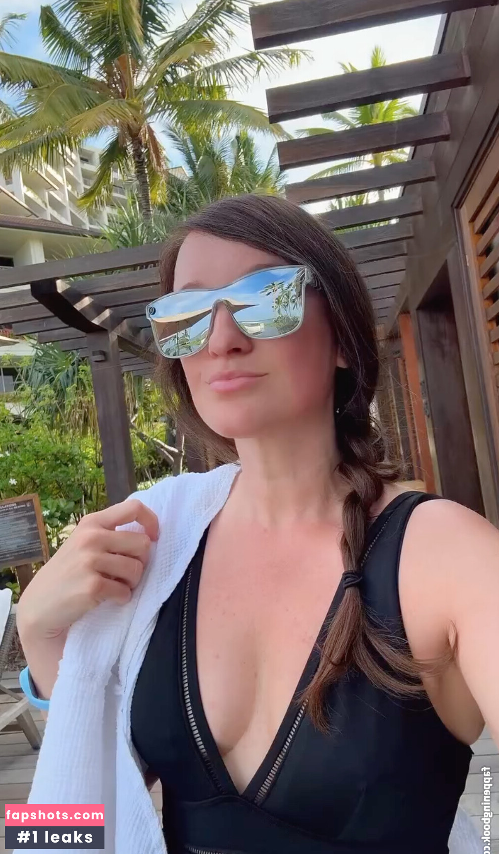 Jenna Ezarik Nude Leaks OnlyFans Photos #2 - LeakJerk