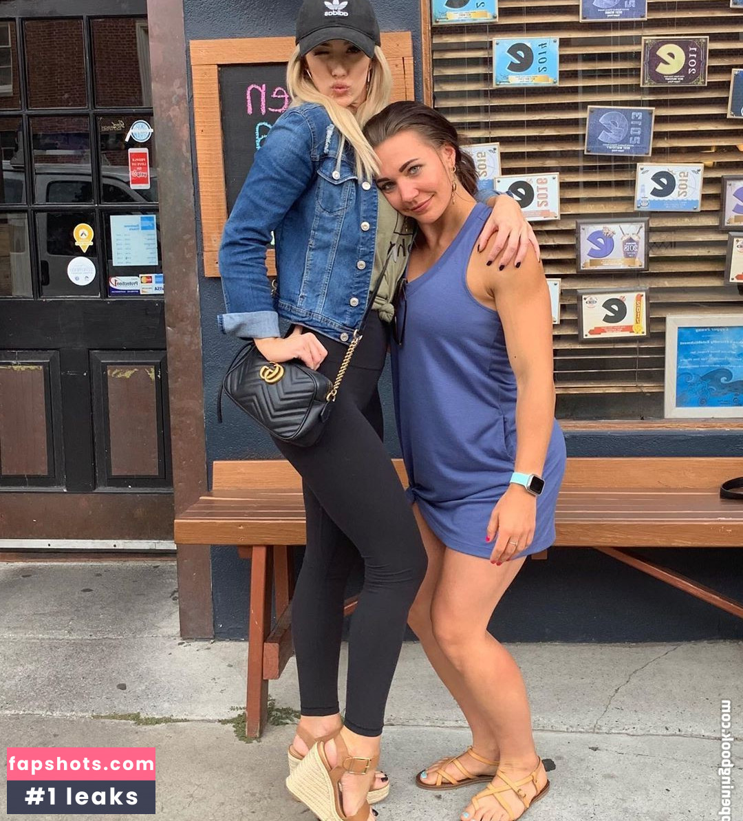 Jenna Fail gallery photo #141