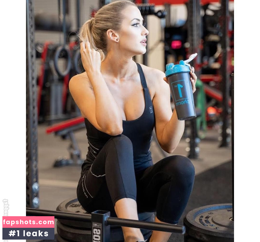 Jenna Fail gallery photo #19