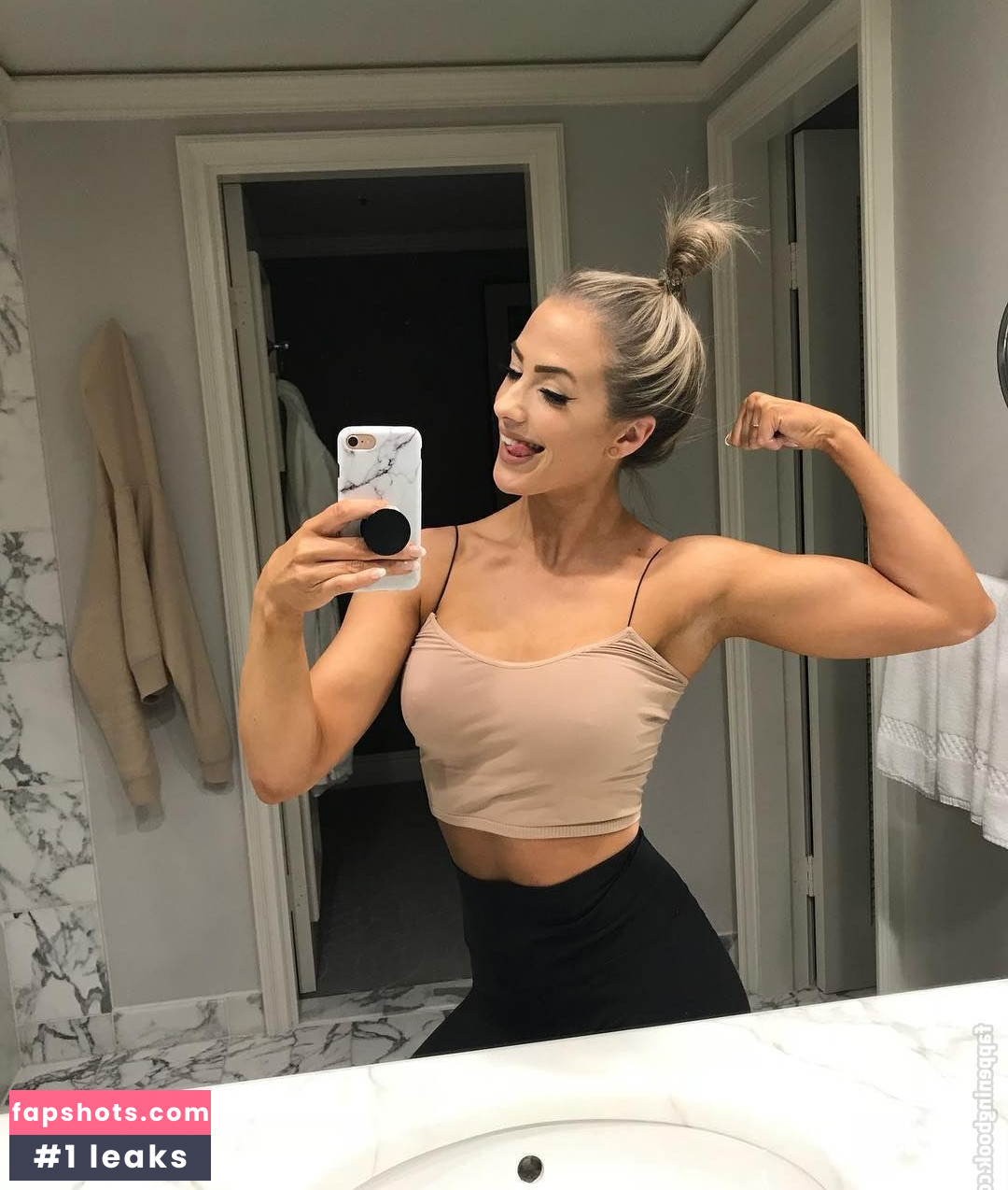 Jenna Fail gallery photo #39