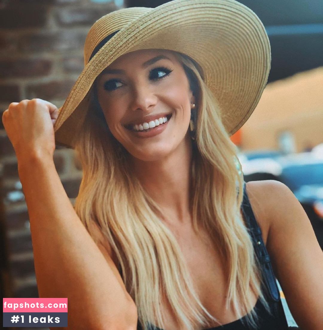 Jenna Fail gallery photo #58